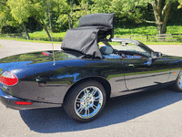 Image 8 of 19 of a 2003 JAGUAR XK