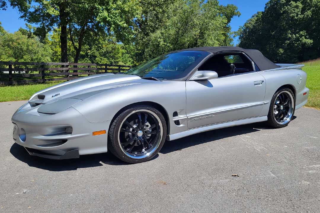 1st Image of a 2002 PONTIAC TRANS AM