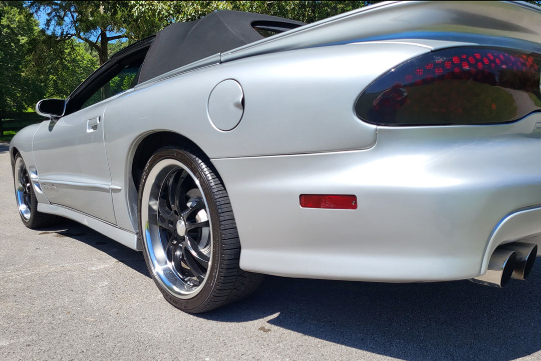 5th Image of a 2002 PONTIAC TRANS AM