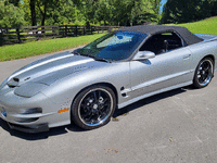 Image 4 of 17 of a 2002 PONTIAC TRANS AM