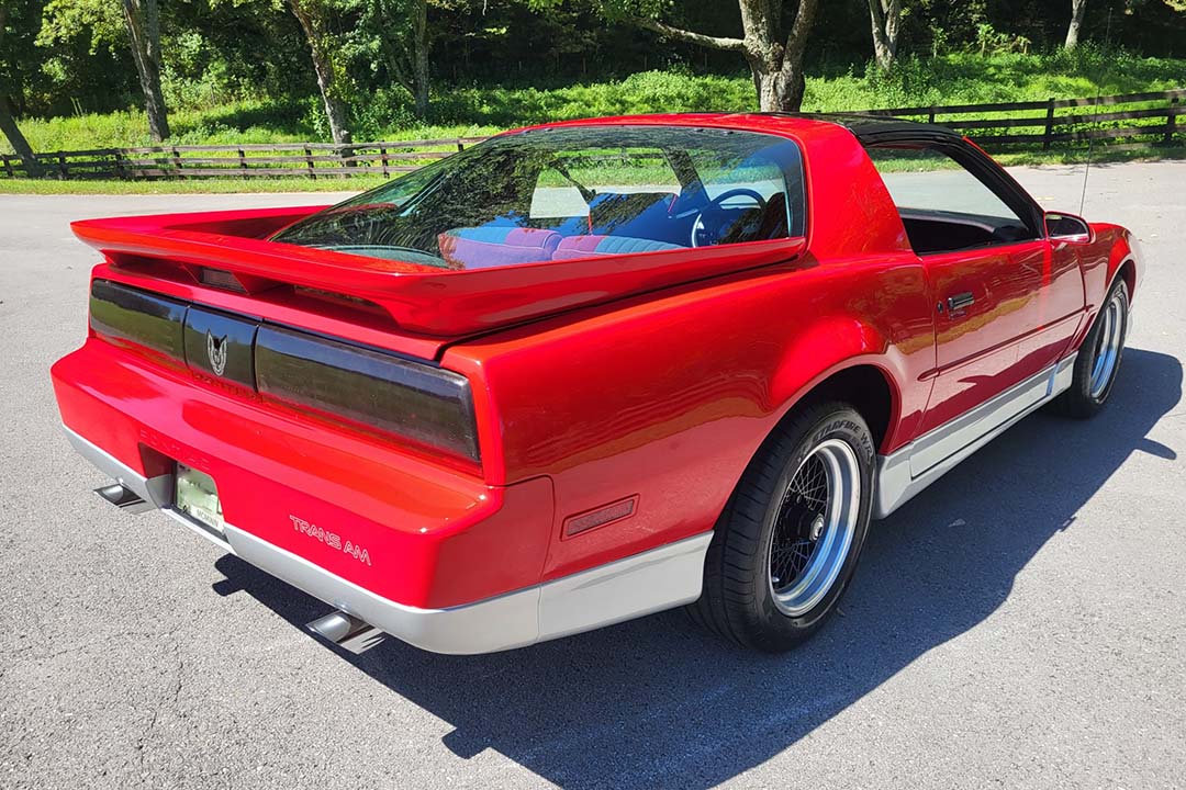 3rd Image of a 1987 PONTIAC TRANS AM