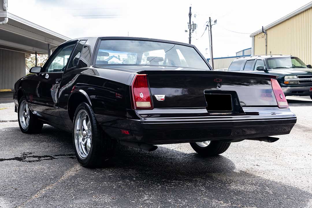 2nd Image of a 1988 CHEVROLET MONTE CARLO SS