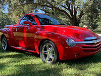 Image 3 of 12 of a 2005 CHEVROLET SSR