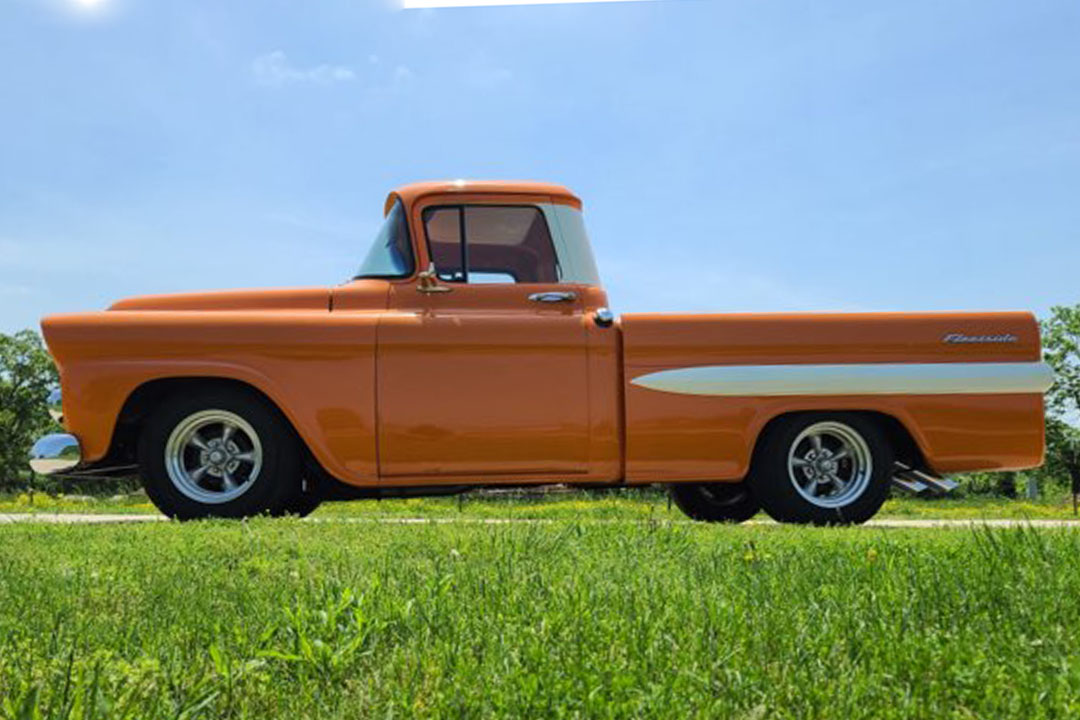 4th Image of a 1958 CHEVROLET APACHE