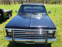 Image 5 of 10 of a 1985 CHEVROLET SHORTWIDE