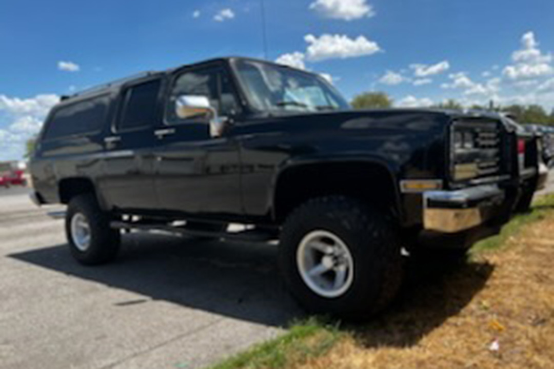 0th Image of a 1989 CHEVROLET SUBURBAN