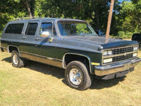 Image 1 of 15 of a 1989 CHEVROLET SUBURBAN V1500