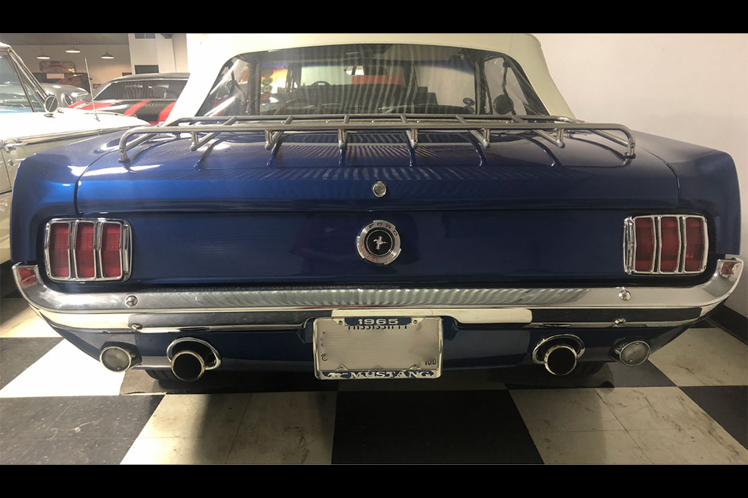 3rd Image of a 1965 FORD MUSTANG GT