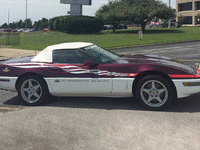 Image 4 of 7 of a 1995 CHEVROLET CORVETTE PACE CAR