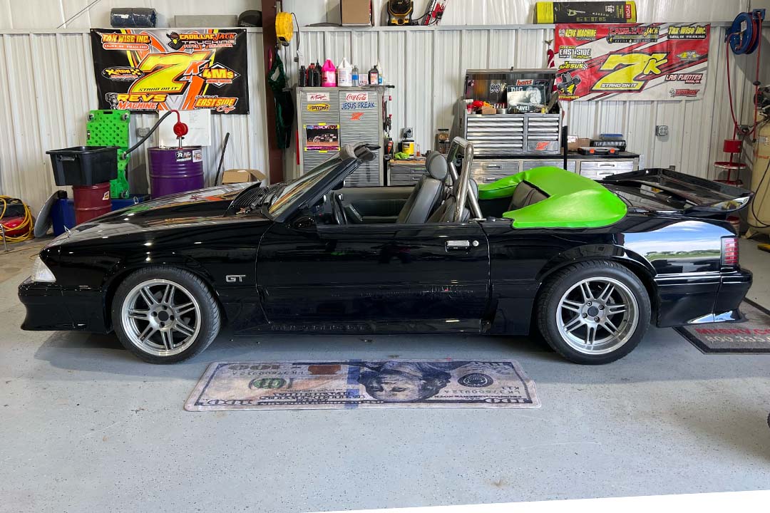 3rd Image of a 1987 FORD MUSTANG GT