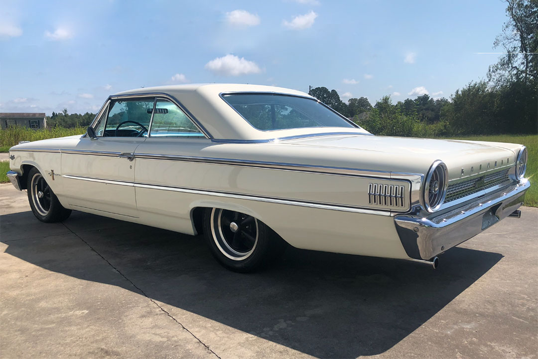 4th Image of a 1963 FORD GALAXIE