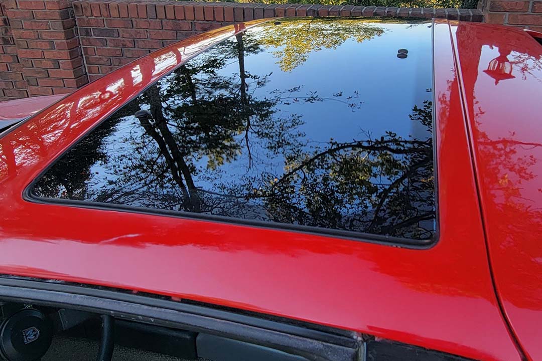 4th Image of a 1986 PONTIAC FIERO GT