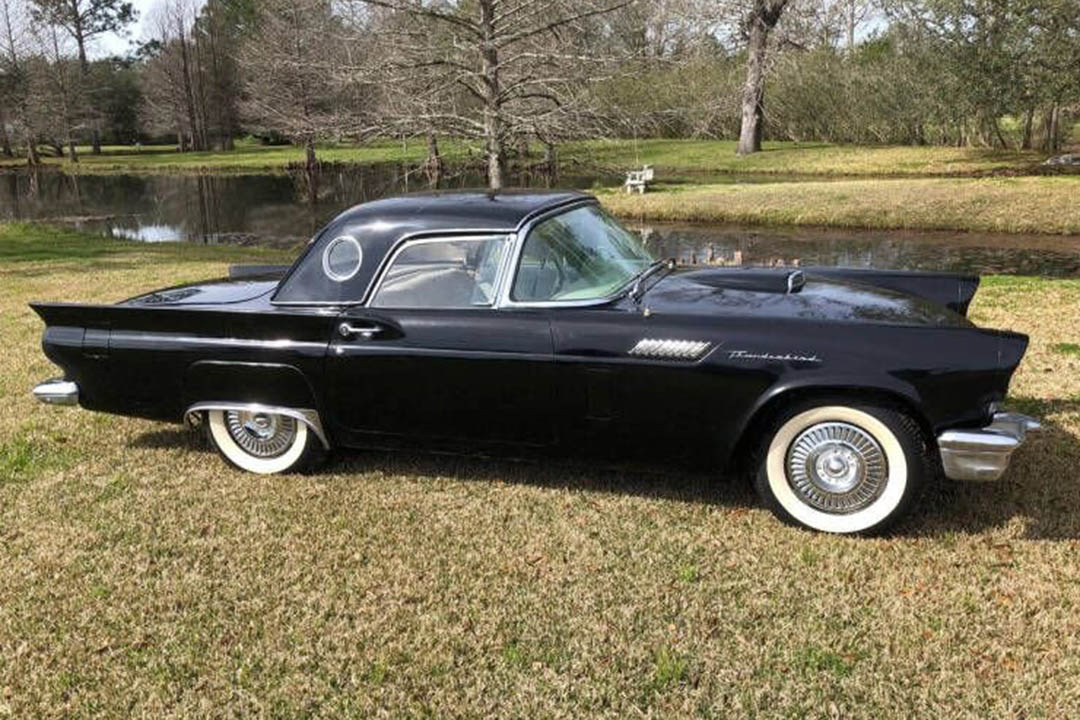 1st Image of a 1957 FORD THUNDERBIRD