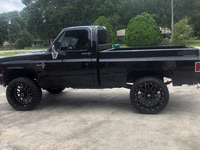 Image 8 of 19 of a 1986 CHEVROLET C10