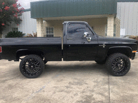 Image 9 of 19 of a 1986 CHEVROLET C10