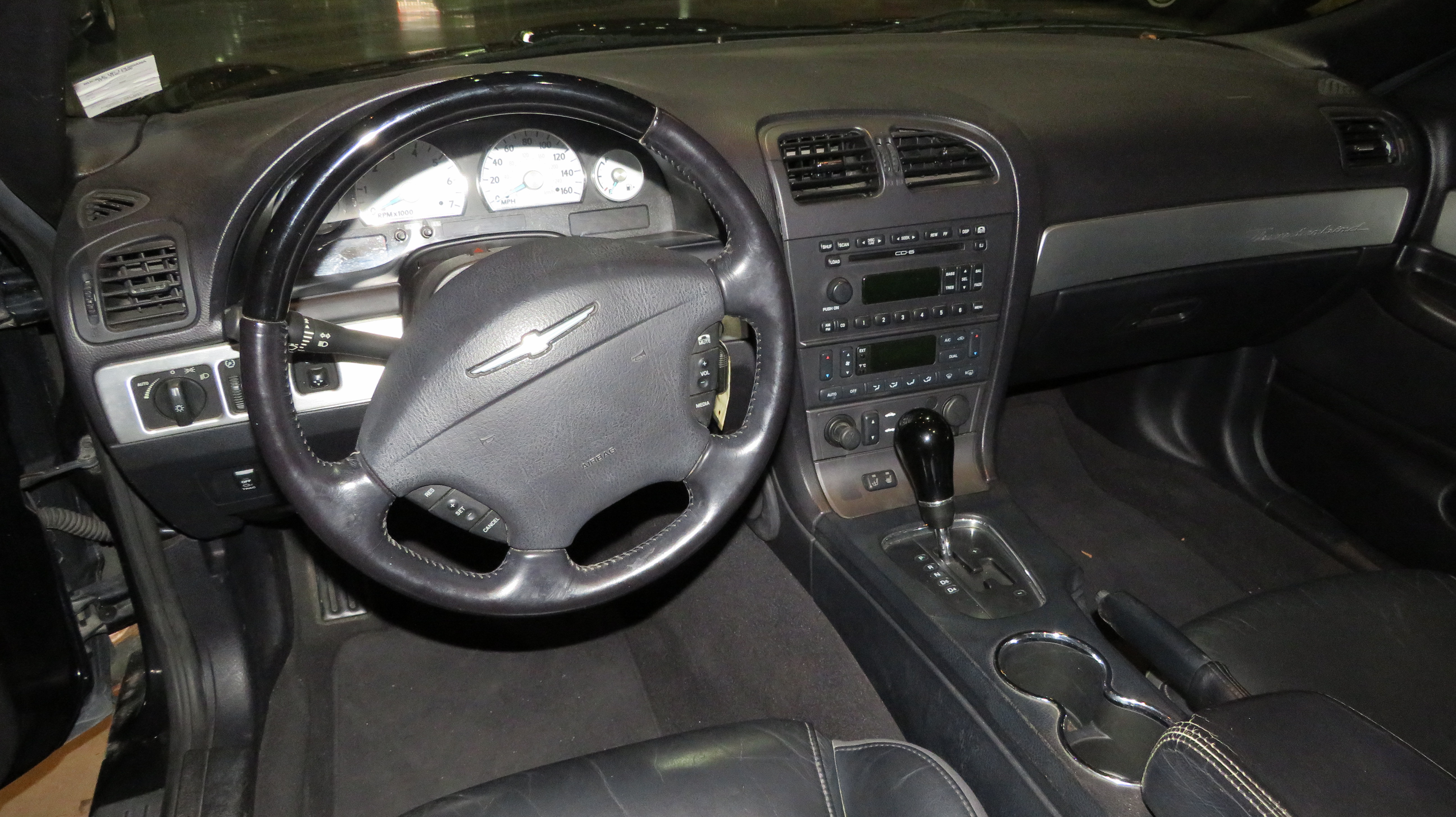 6th Image of a 2003 FORD THUNDERBIRD