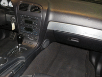 Image 9 of 14 of a 2003 FORD THUNDERBIRD