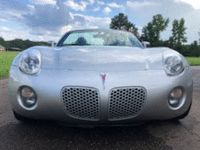 Image 7 of 12 of a 2006 PONTIAC SOLSTICE