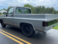 Image 3 of 27 of a 1981 CHEVROLET C10