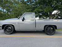 Image 10 of 27 of a 1981 CHEVROLET C10