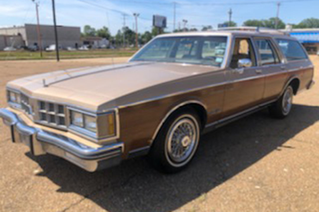 0th Image of a 1986 OLDSMOBILE CUSTOM CRUISER