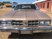 Image 6 of 13 of a 1986 OLDSMOBILE CUSTOM CRUISER