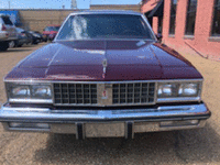 Image 5 of 9 of a 1981 OLDSMOBILE CUTLASS
