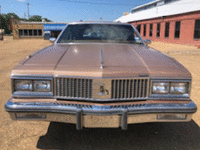 Image 6 of 11 of a 1990 OLDSMOBILE CUSTOM CRUISER