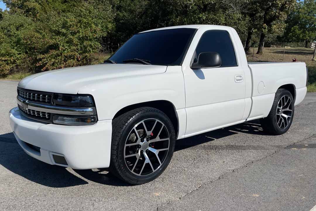 0th Image of a 2002 CHEVROLET SILVERADO 1500