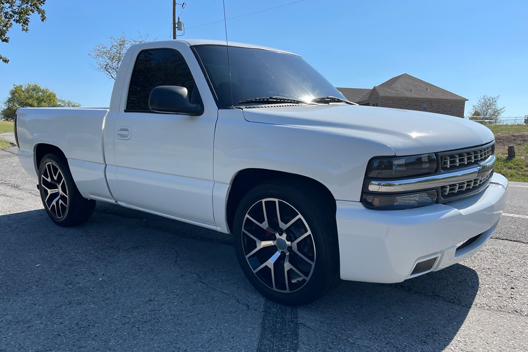 1st Image of a 2002 CHEVROLET SILVERADO 1500