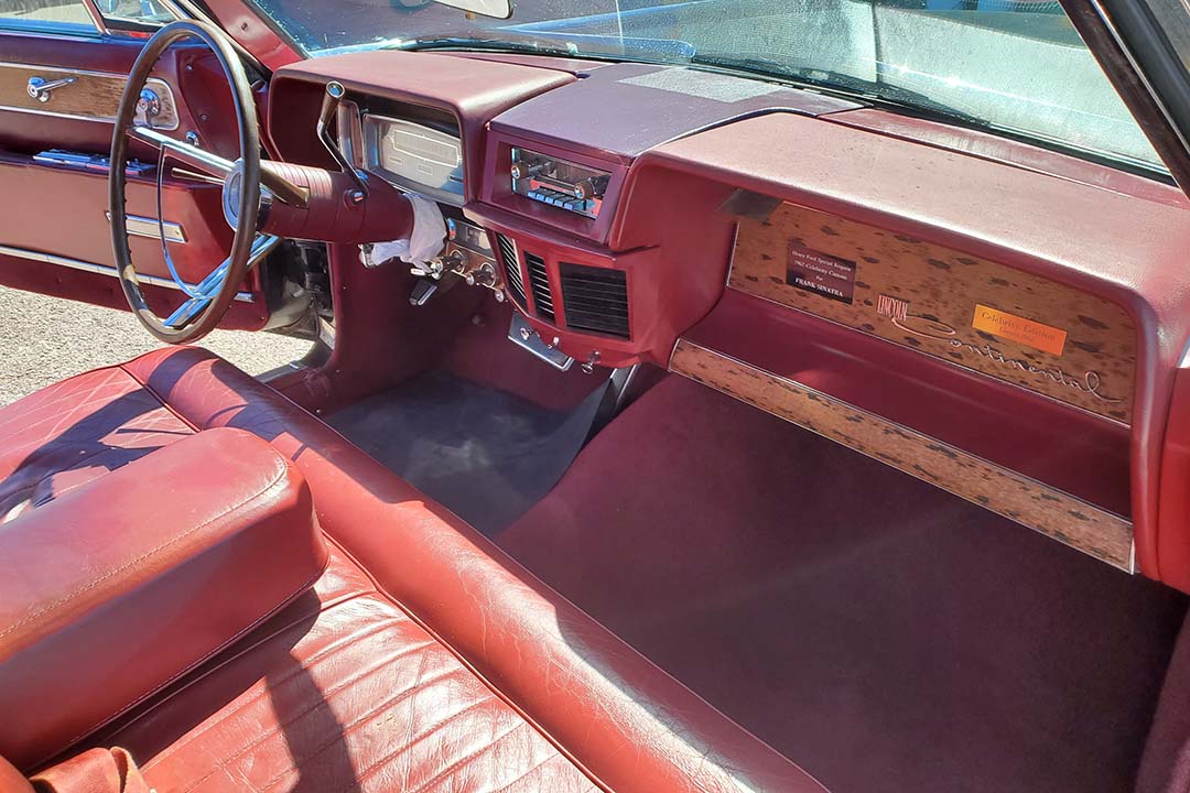 20th Image of a 1962 LINCOLN CONTINENTAL