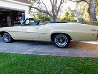 Image 3 of 8 of a 1970 BUICK LESABRE CUSTOM