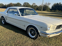 Image 2 of 8 of a 1966 FORD MUSTANG