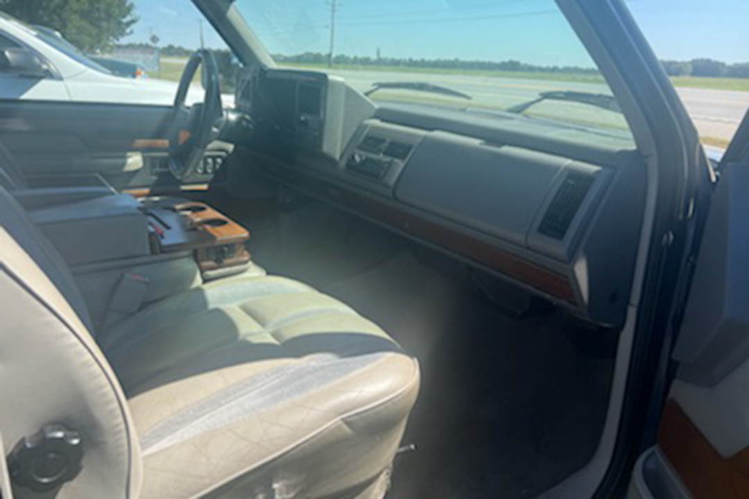3rd Image of a 1994 GMC 1500