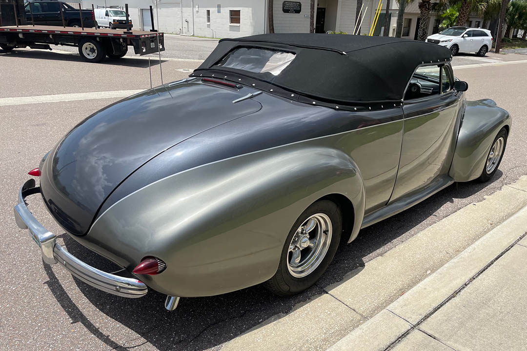 1st Image of a 1940 PONTIAC CARSON TOP