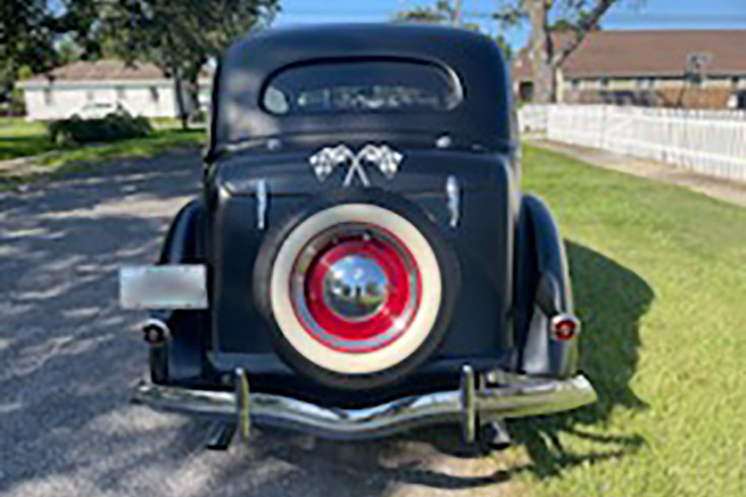 3rd Image of a 1936 FORD HUMPBACK