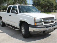 Image 2 of 16 of a 2005 CHEVROLET SILVERADO Z71