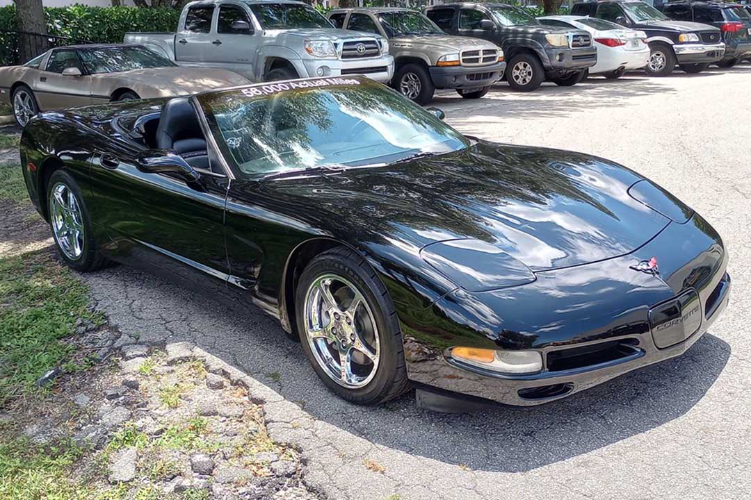 1st Image of a 2003 CHEVROLET CORVETTE