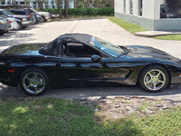 Image 11 of 24 of a 2003 CHEVROLET CORVETTE