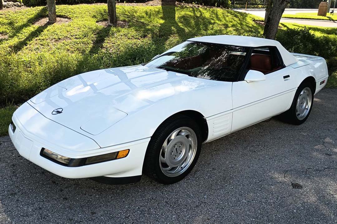 1st Image of a 1991 CHEVROLET CORVETTE