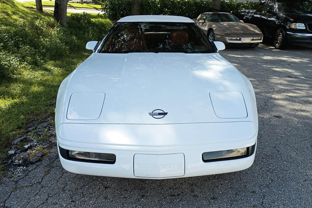 5th Image of a 1991 CHEVROLET CORVETTE