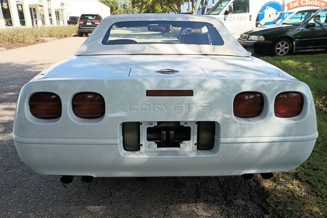 7th Image of a 1991 CHEVROLET CORVETTE