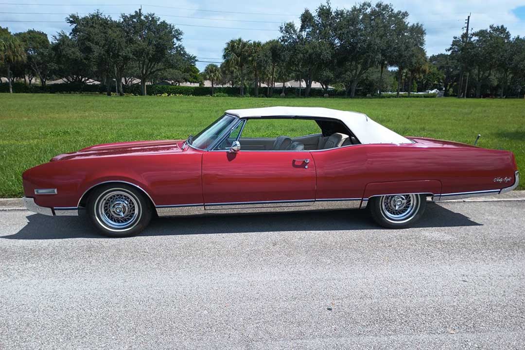 1st Image of a 1967 OLDSMOBILE 98