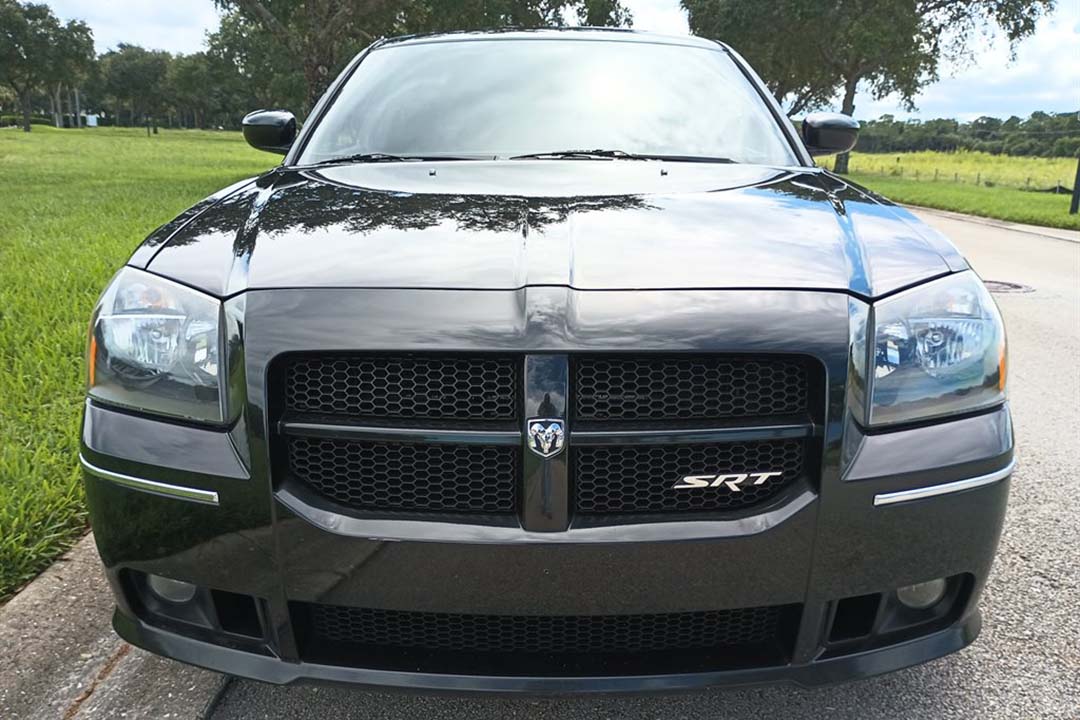 3rd Image of a 2007 DODGE MAGNUM SRT-8