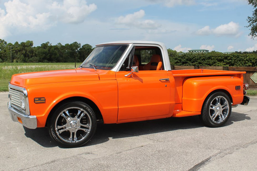 2nd Image of a 1972 CHEVROLET C10