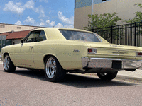 Image 4 of 9 of a 1966 CHEVROLET CHEVELLE
