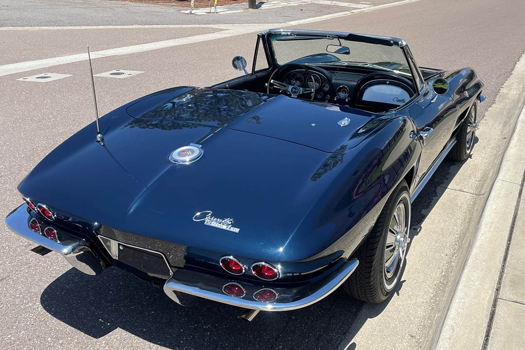 2nd Image of a 1964 CHEVROLET CORVETTE
