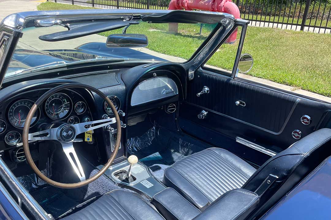 4th Image of a 1964 CHEVROLET CORVETTE
