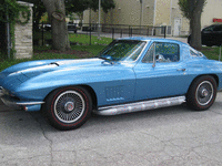 Image 2 of 9 of a 1967 CHEVROLET CORVETTE