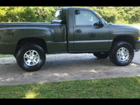 Image 3 of 7 of a 2002 CHEVROLET SILVERADO 1500